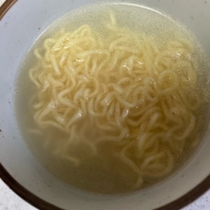 鶏ガラの素で あっさりラーメン レシピ 作り方 By Xmickyx 楽天レシピ 鶏ガラの素で あっさりラーメン レシピ 作り方 By Xmickyx 楽天レシピ